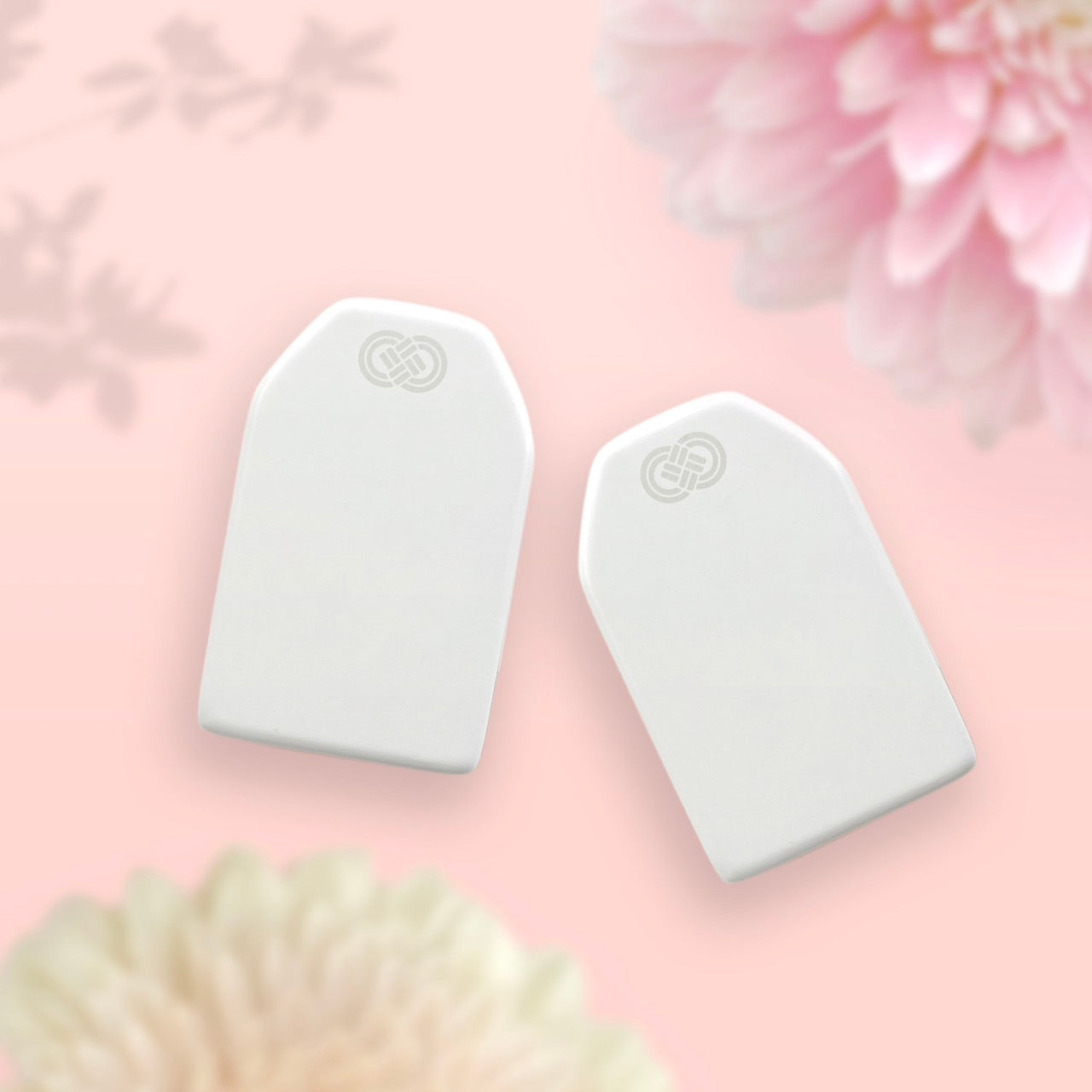 お守り型充電式防犯ブザー omamolink（ダブル起動モデル）